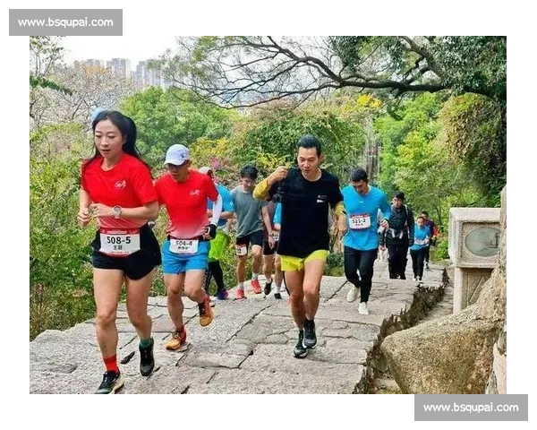 世界首创逆向跑步比赛挑战极限速度 打破传统跑步模式重新定义运动规则